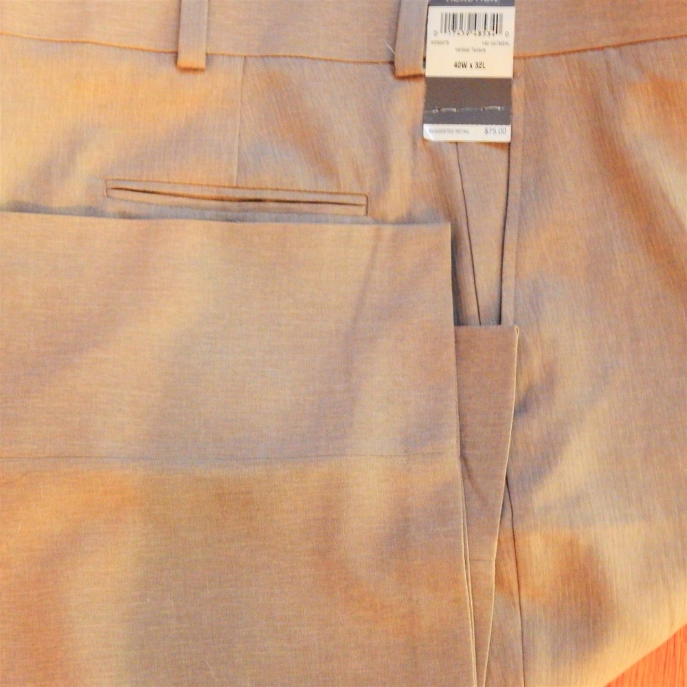 NWT Kenneth Cole Men dress pants 40X 32 beige flat front trousers no cuffs